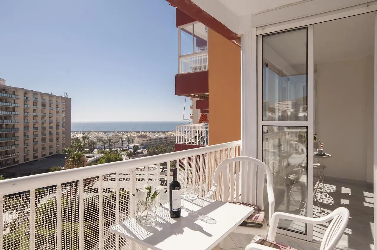 Apartamento Puerto Marina Deluxe España