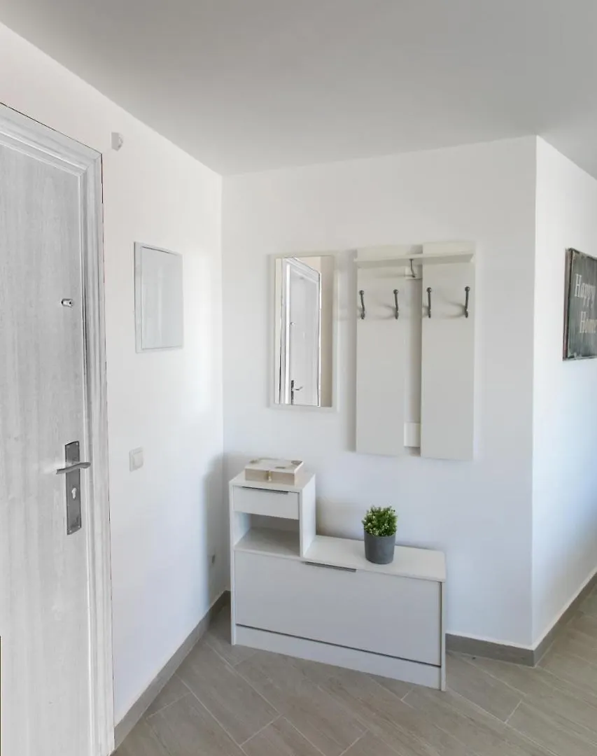 Puerto Marina Deluxe