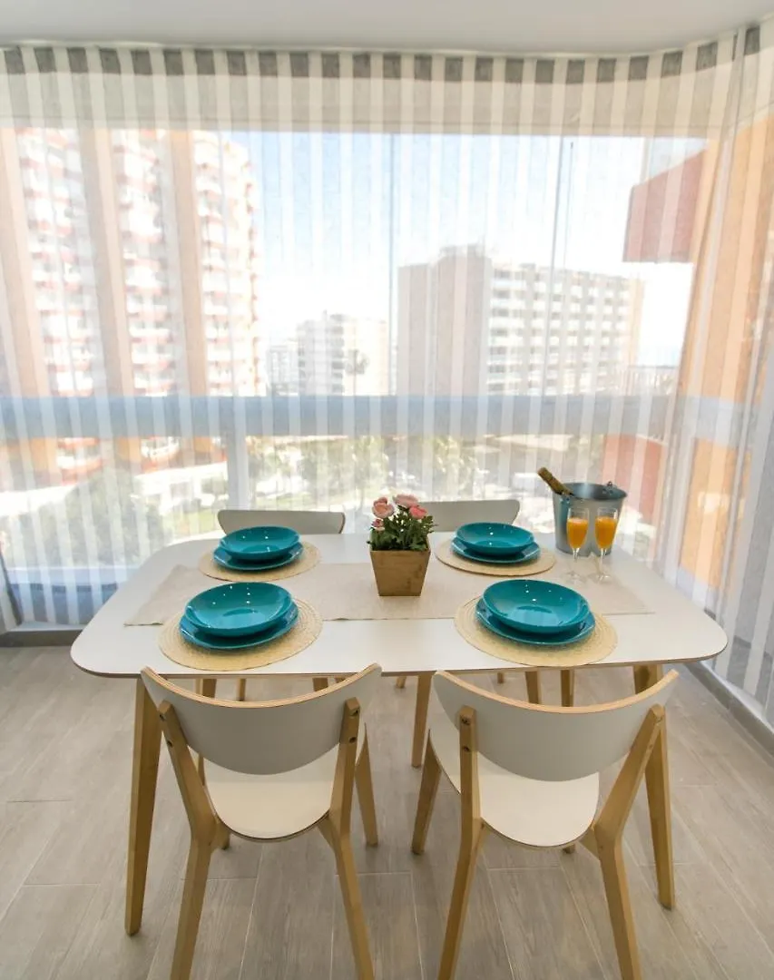 Puerto Marina Deluxe Apartamento